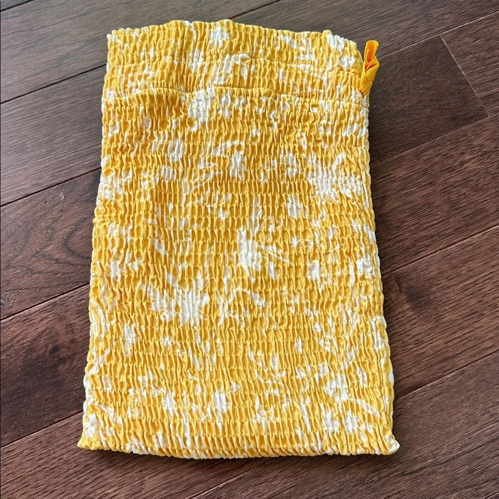 Triangl yellow/White Drawstring Bag - Picture 2 of 2